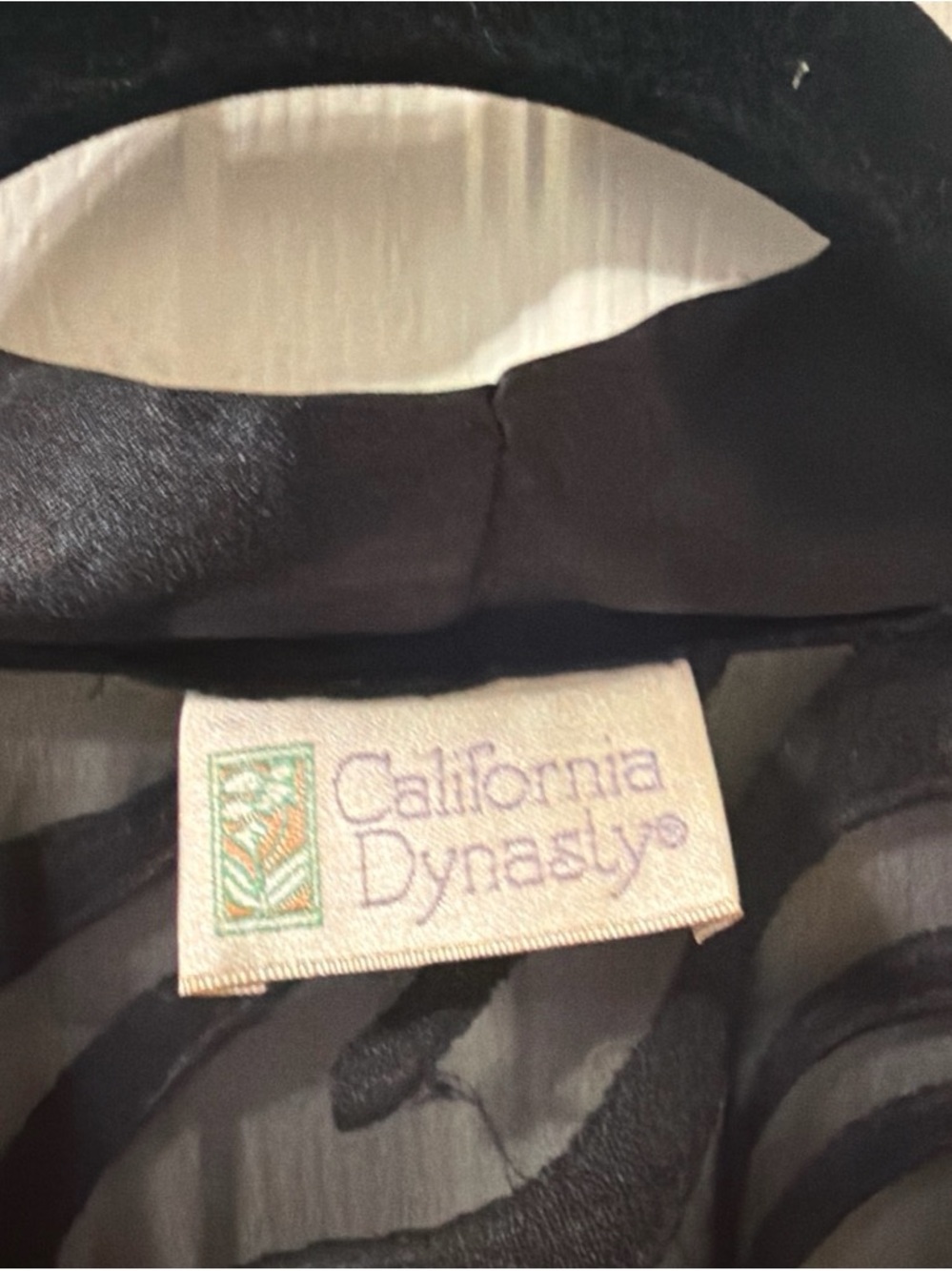 California Dynasty Black Long-Sleeve Sheer Floral robe